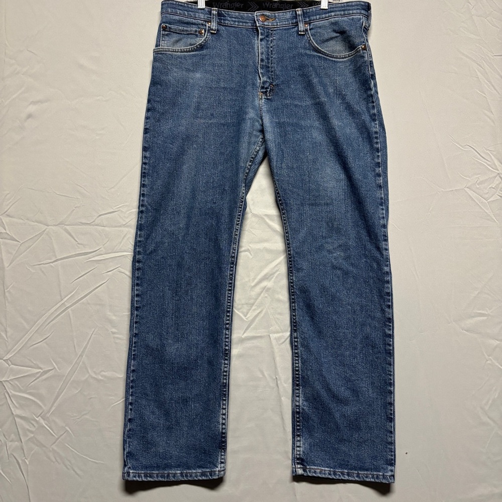 Wrangler Men's Straight Blue Jeans